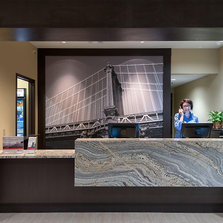 Staybridge Suites Eau Claire - Altoona By Ihg Екстериор снимка