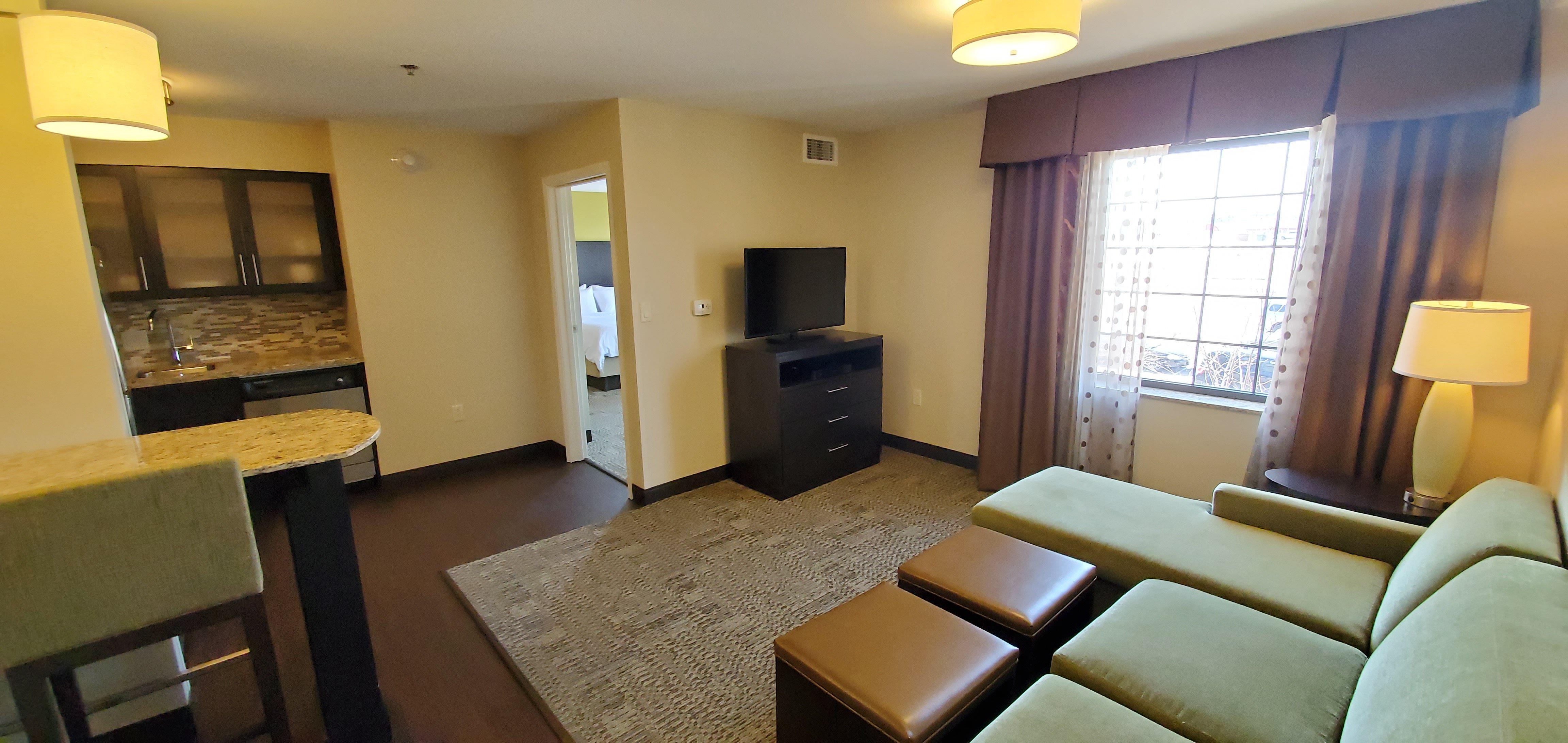 Staybridge Suites Eau Claire - Altoona By Ihg Екстериор снимка