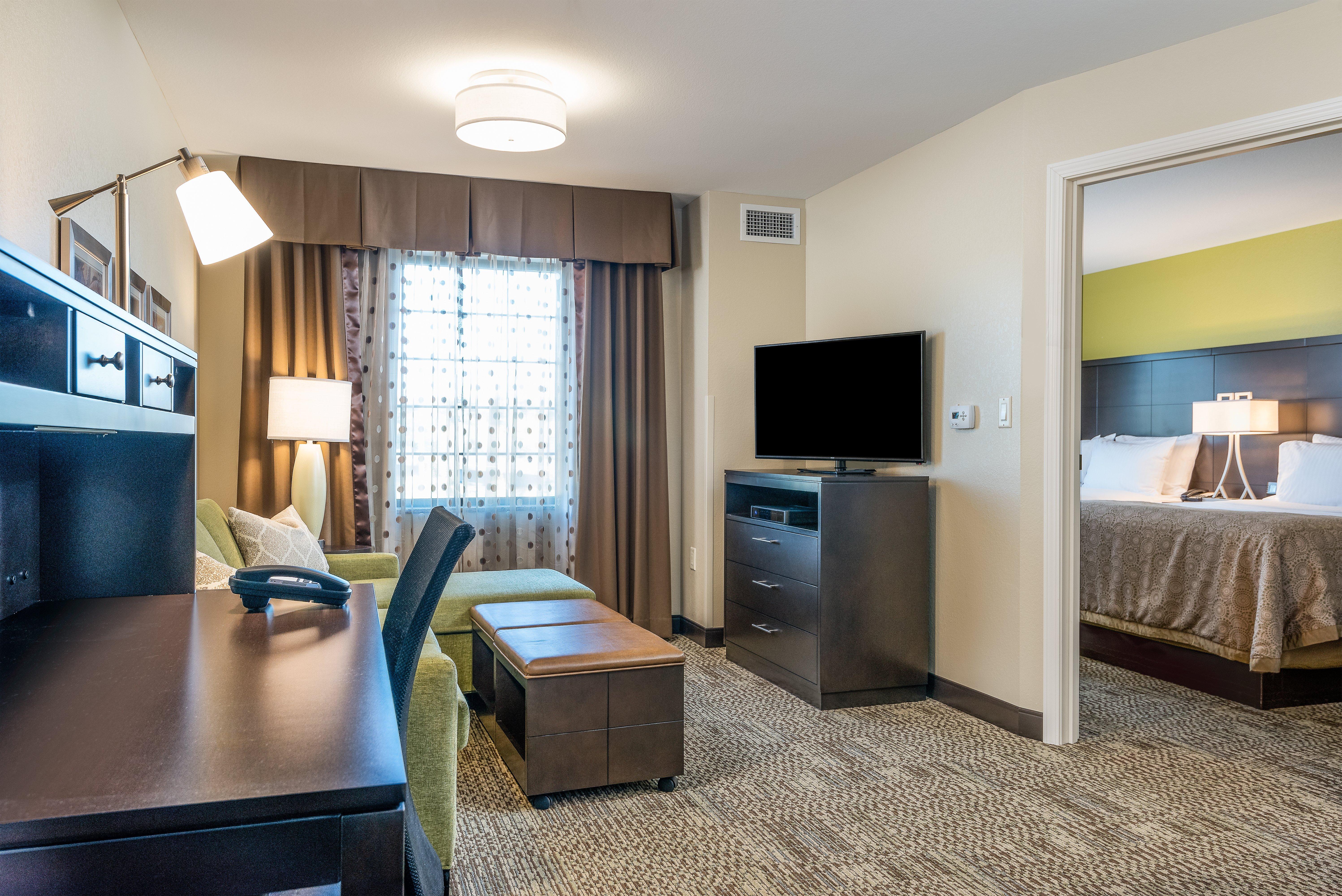 Staybridge Suites Eau Claire - Altoona By Ihg Екстериор снимка