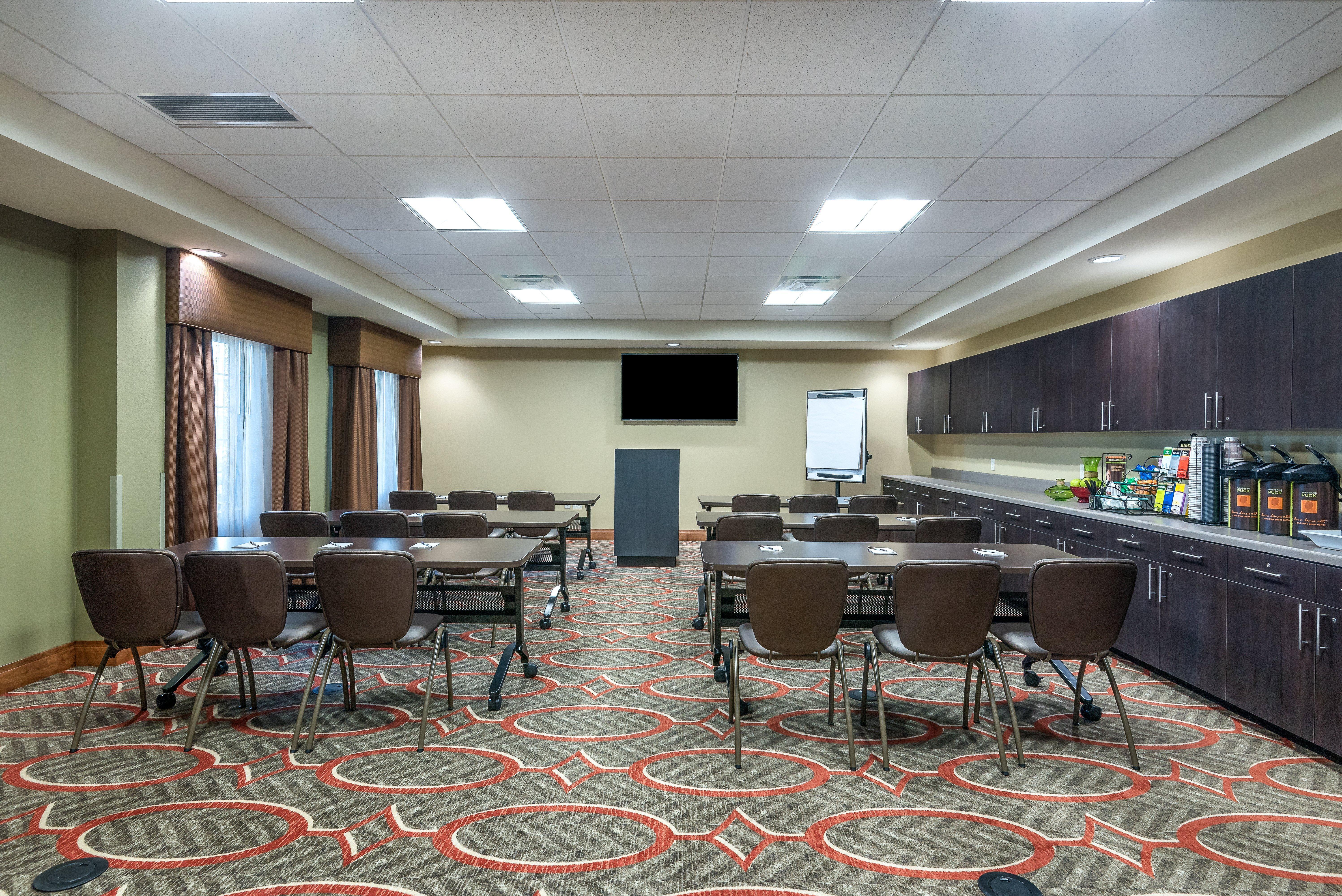 Staybridge Suites Eau Claire - Altoona By Ihg Екстериор снимка