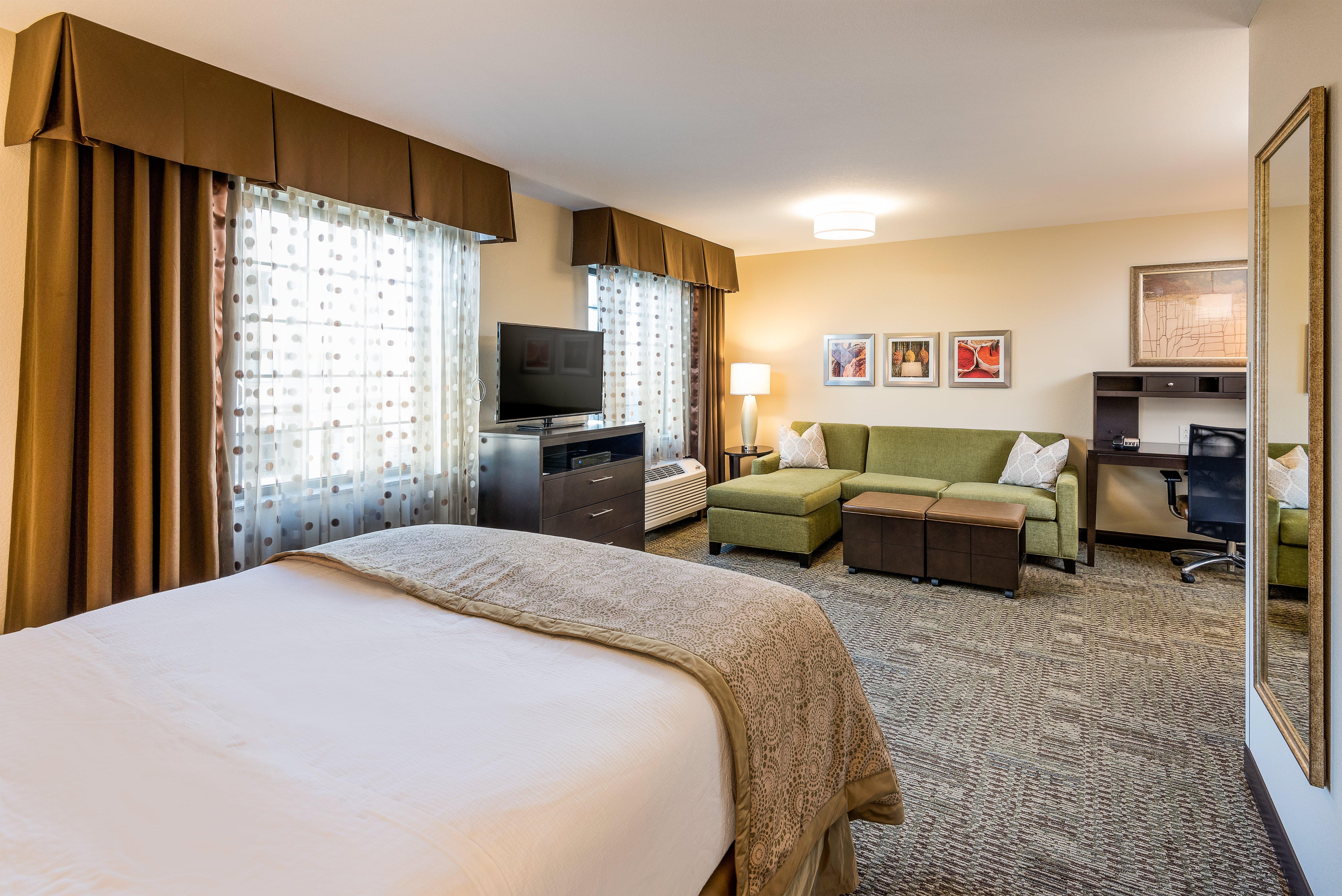Staybridge Suites Eau Claire - Altoona By Ihg Екстериор снимка