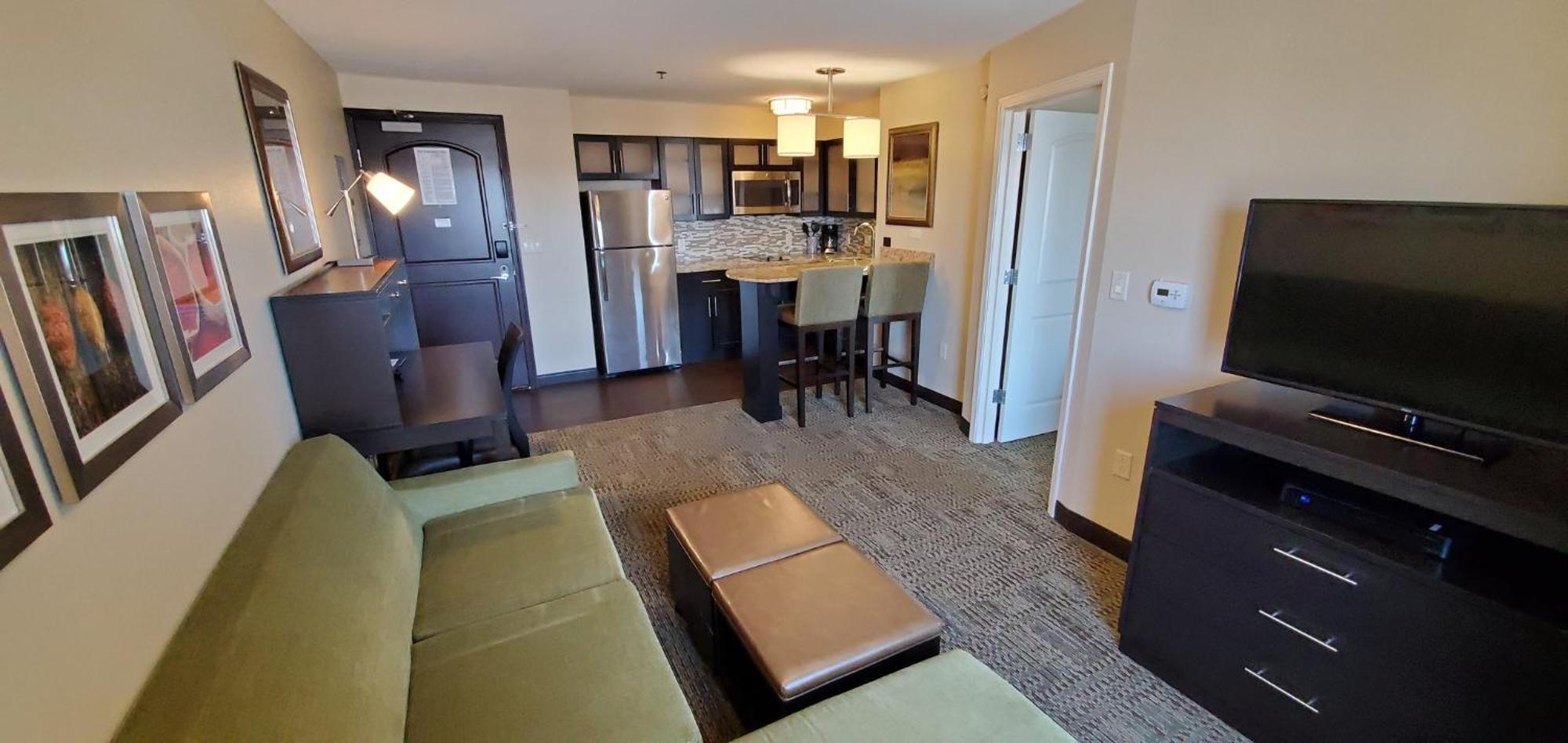 Staybridge Suites Eau Claire - Altoona By Ihg Екстериор снимка